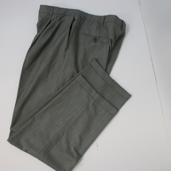 Haggar men's slacks sz 38X32, like new (#0004) - Picture 4 of 6